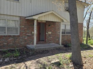 1804 Stanford Dr #A, Columbia, MO 65203