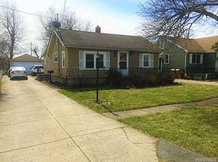 95 Hemenway Rd, Cheektowaga, NY 14225