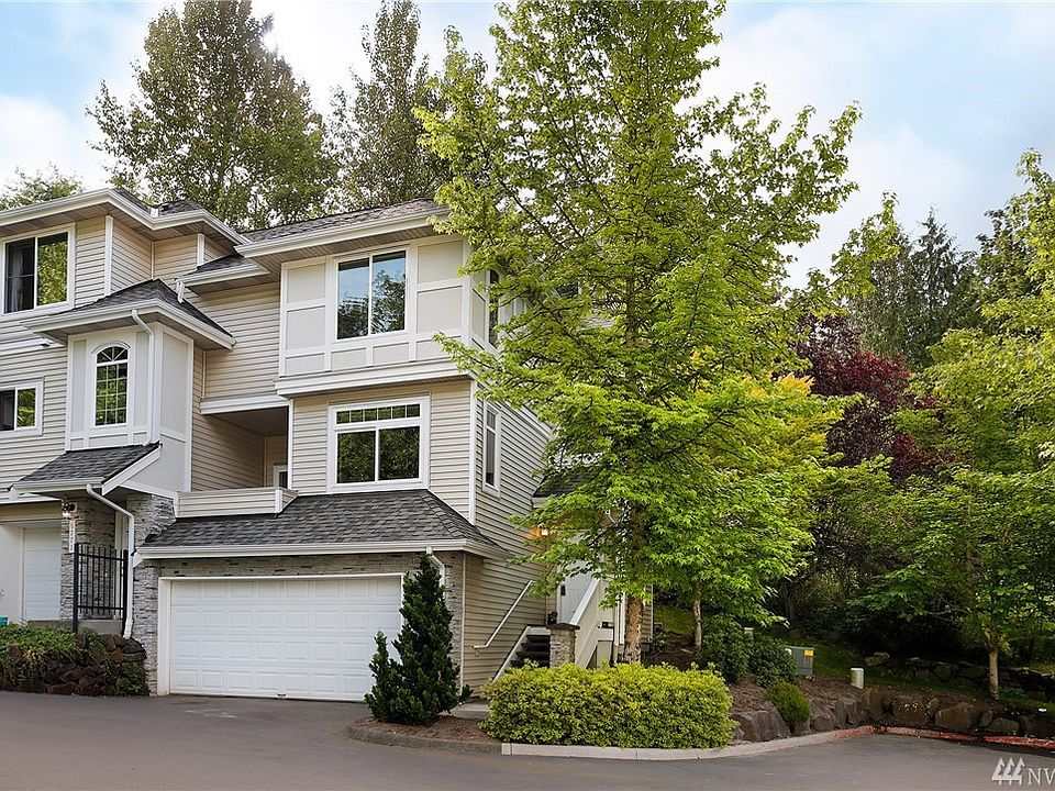 1st image of 6773 SE Cougar Mountain Way Unit I-4