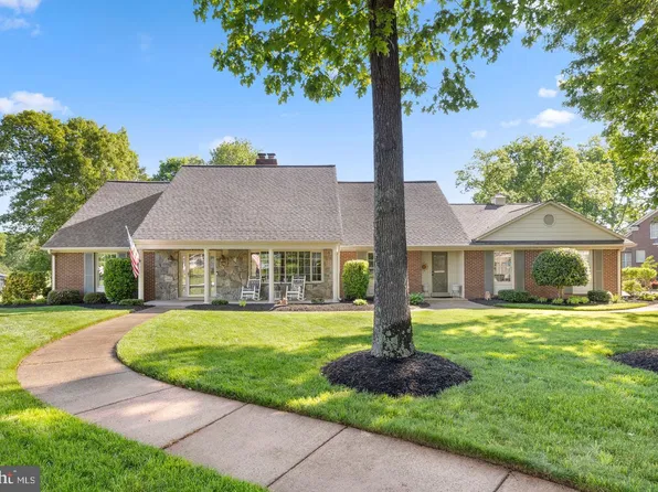 9081 Park Ave, Manassas, VA 20110
