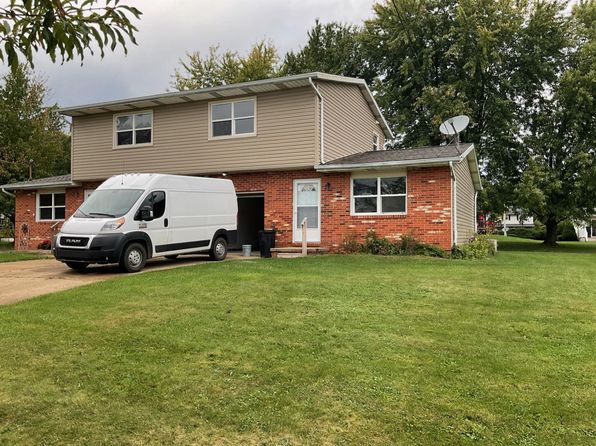 1851 Lakeview Dr #1851