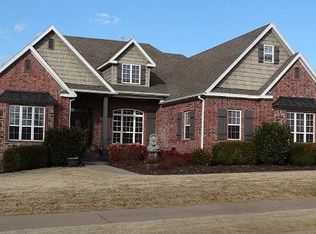 7082 Sunset Ridge Cir, Springdale, AR 72762