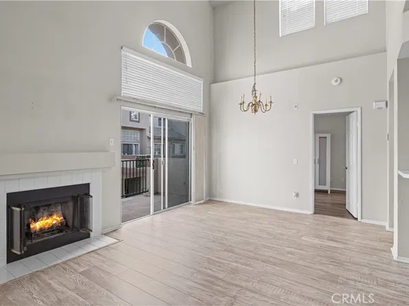 2951 Via Milano Unit 202, Corona, CA 92879