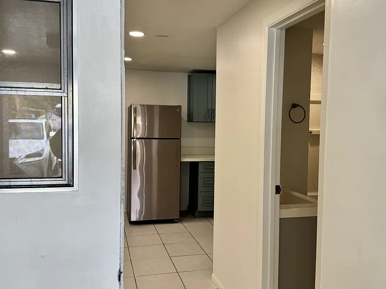 1088 Kahili St — Photo 8