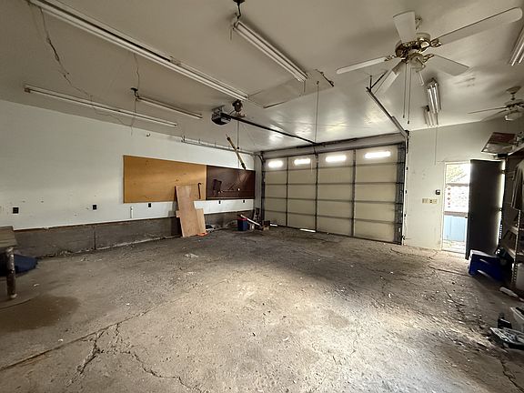 5th image of 502 N H St