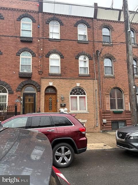 2nd image of 1232 Wolf St