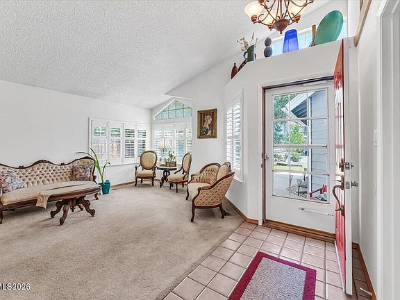 5th image of 4401 Garratt Cir