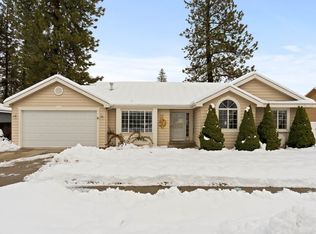 7702 N Old Fort Dr, Spokane, WA 99208