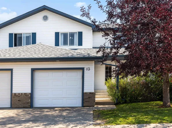 450 Hyndman Cres NW #13, Edmonton, AB T5A 0E2