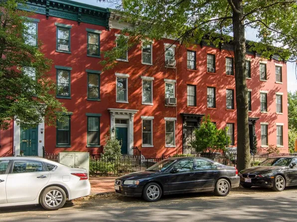 220 3rd St SE APT B, Washington, DC 20003