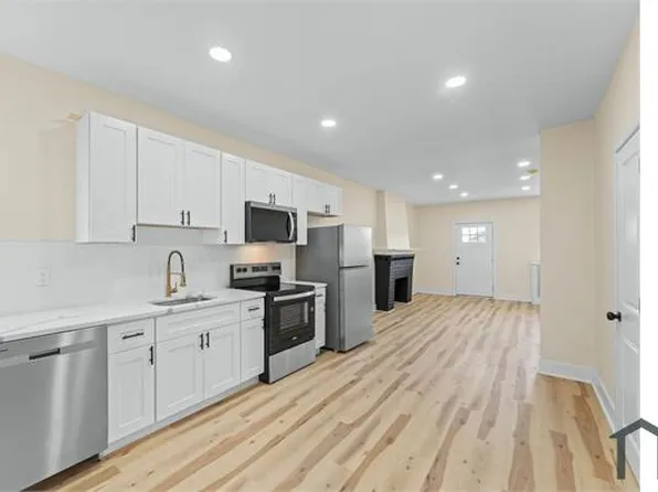 2137 Stenton Ave, Philadelphia, PA 19138