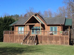 181 Mountain Meadows Dr, Hayesville, NC 28904