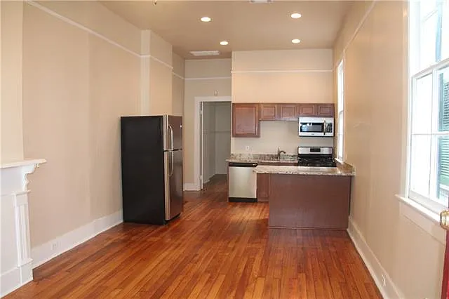 5522 Perrier St — Photo 2