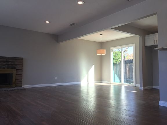 2nd image of 13287 Earl Ave