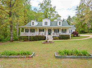 6393 Ridge Rd, Hiram, GA 30141