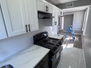 821 S 20th St #1, Newark, NJ 07108