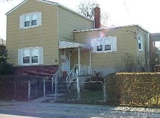 117 Davis Ave, Inwood, NY 11096