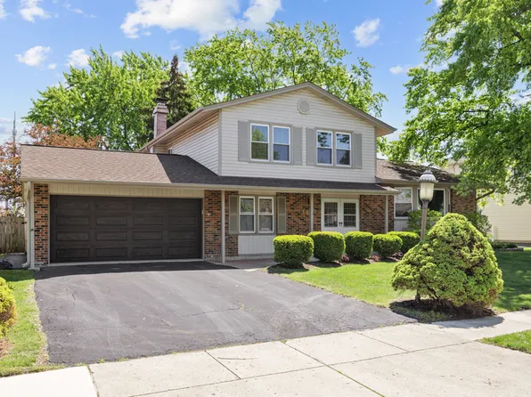 1477 William Clifford Ln, Elk Grove Village, IL 60007