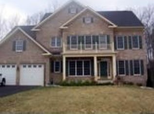 3429 Logstone Dr, Triangle, VA 22172