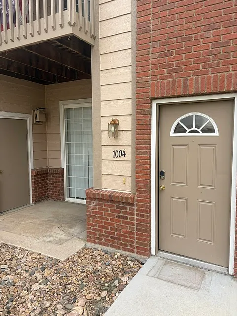 2 bed, 1267 sqft, $1,700 — Photo 1