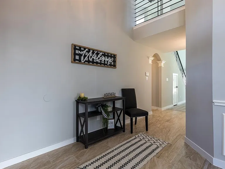 522 Jeremy Ct — Photo 3