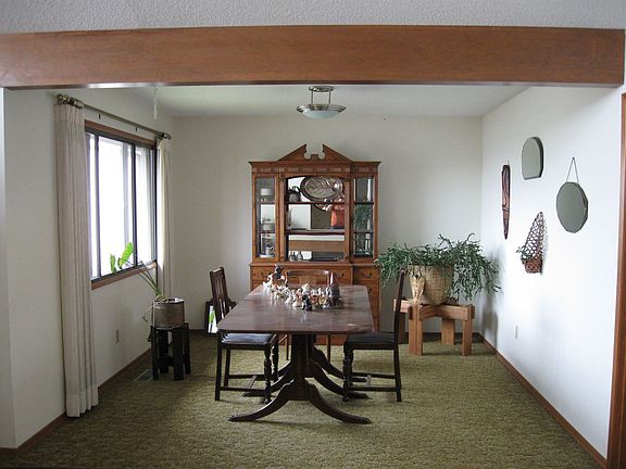 Formal Dining