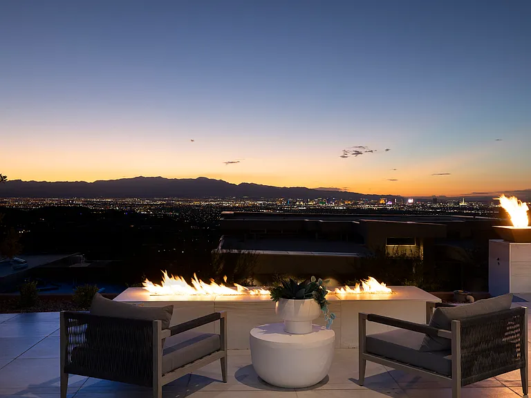 663 Palisade Rim Dr — Photo 37