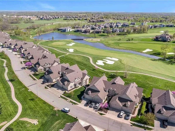 2423 NE 107th Ter, Kansas City, MO 64155