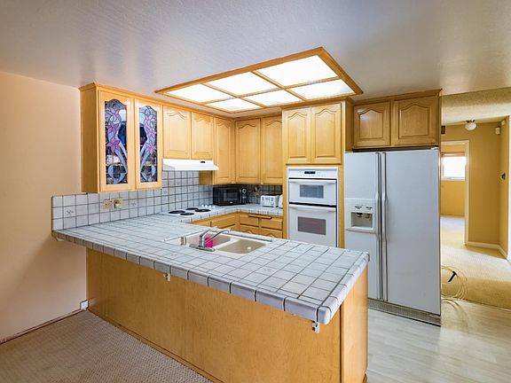 5th image of 3726 Eastwood Cir