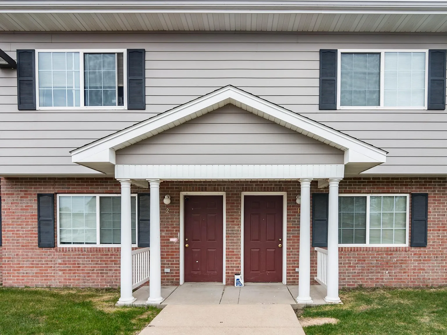 WestPointe Townhomes — Photo 3