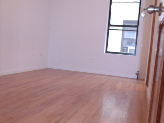 3rd image of 601 W 174th St APT 5C