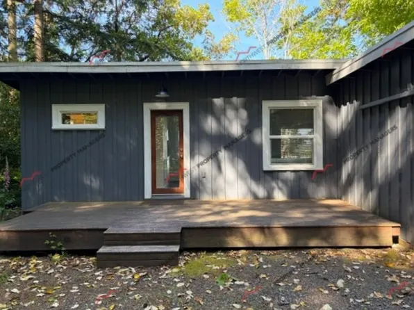 609 68th Ave NE, Olympia, WA 98506