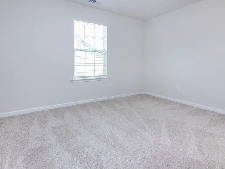 913 Ashton Oak Ct — Photo 31