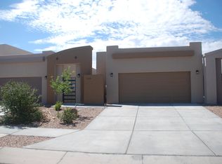 1248 Tierra Verde Loop NW, Los Lunas, NM 87031