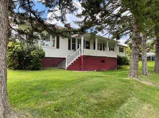 22 Arch Barrett Dr, Rosedale, VA 24280