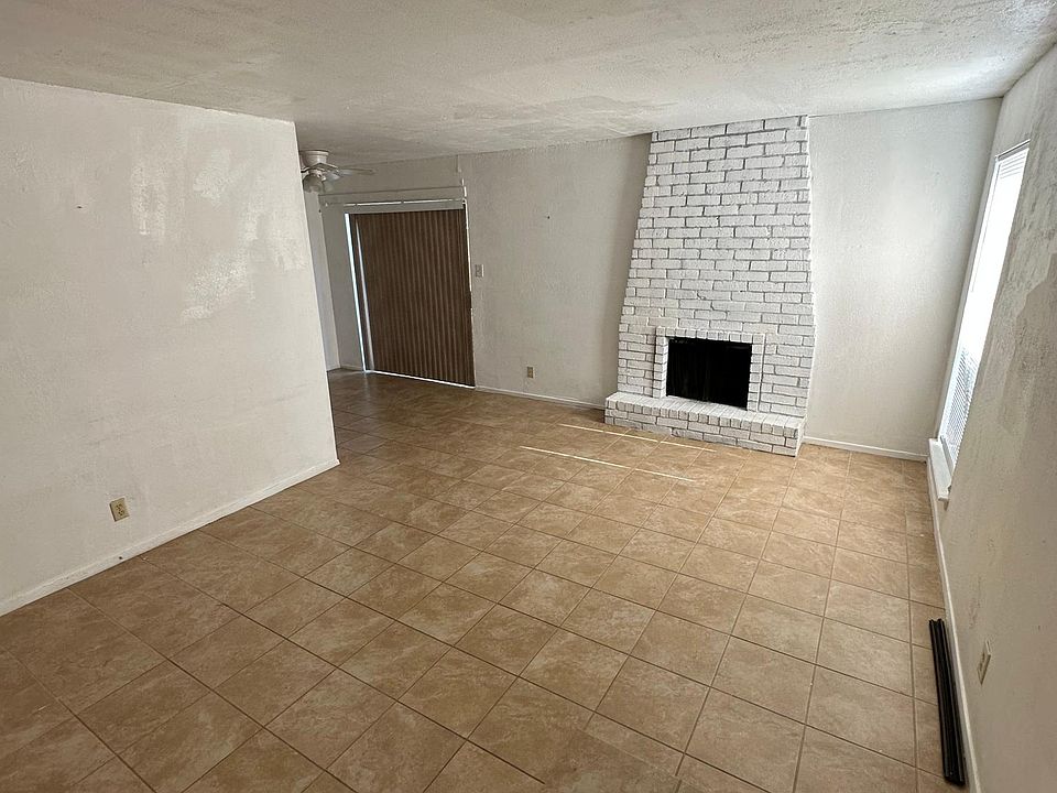 1st image of 2701 Treasure Hills Blvd #1