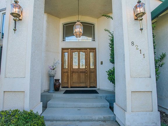 2nd image of 8211 Ardenness Dr