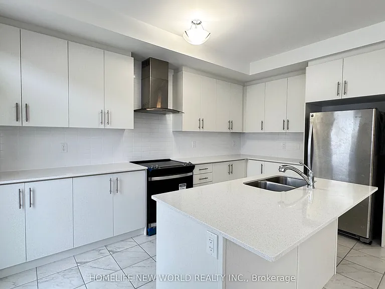 33 Marlene Johnston Dr — Photo 9