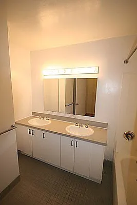 Rented by Torkian Group, LLC | media 21