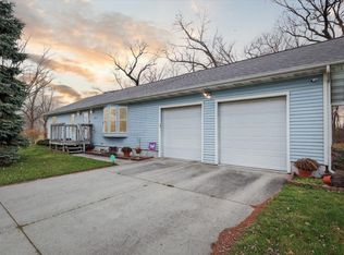 58660 Palace Ln, Elkhart, IN 46517