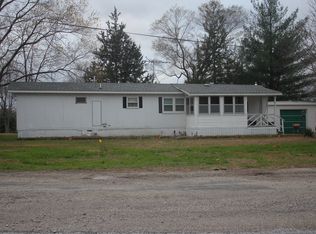 210 Edwards St, New Boston, IL 61272