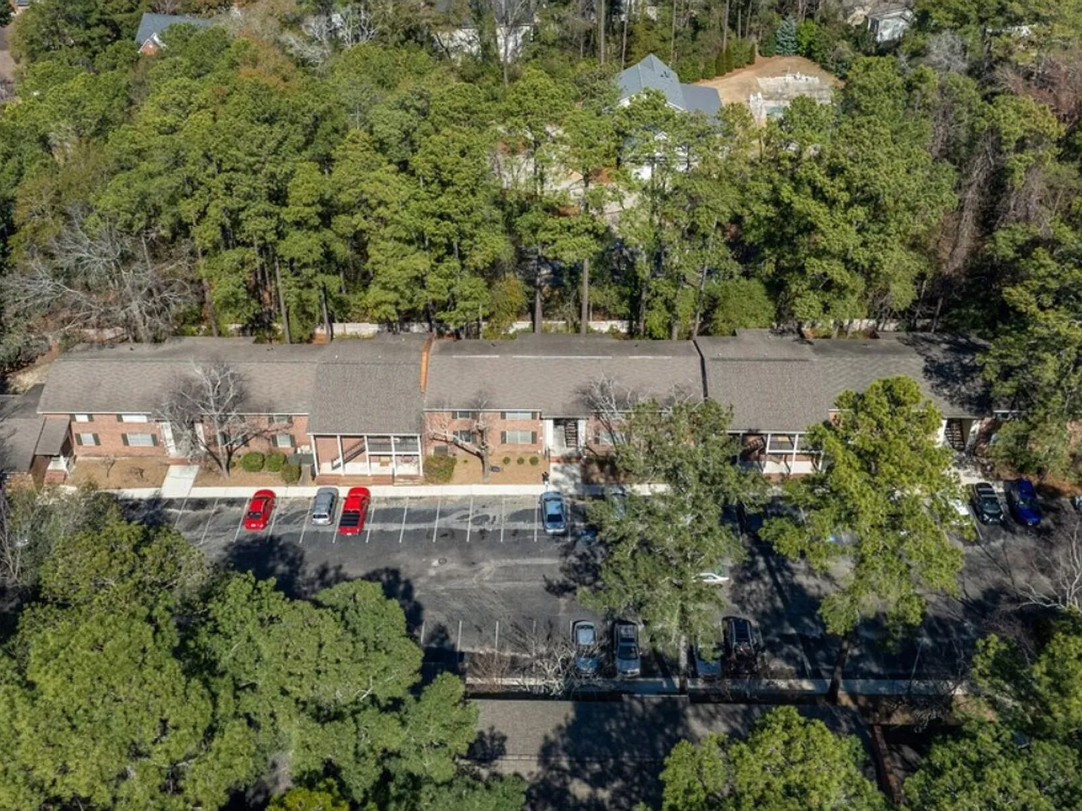 Whitfield Apartments — Photo 1