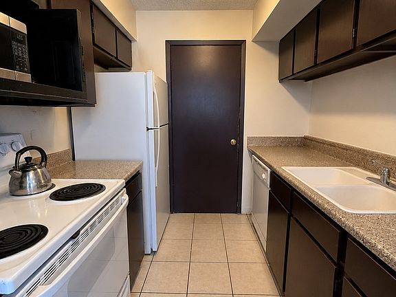 3rd image of 12480 Abrams Rd APT 2625