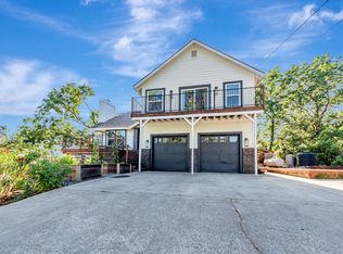 305 Nob Hill Dr, Applegate, CA 95703