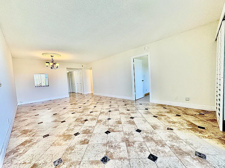2871 N Ocean Blvd #C513 — Photo 9