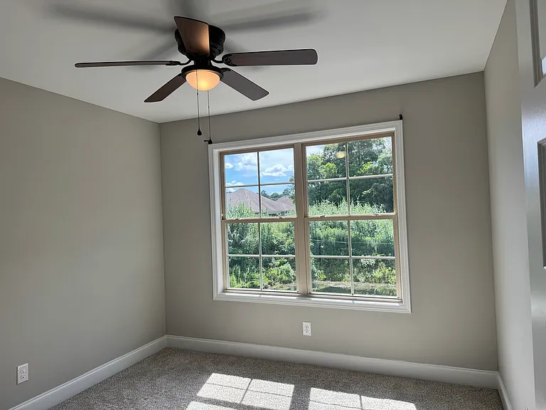 107 Kathryn Pl — Photo 9