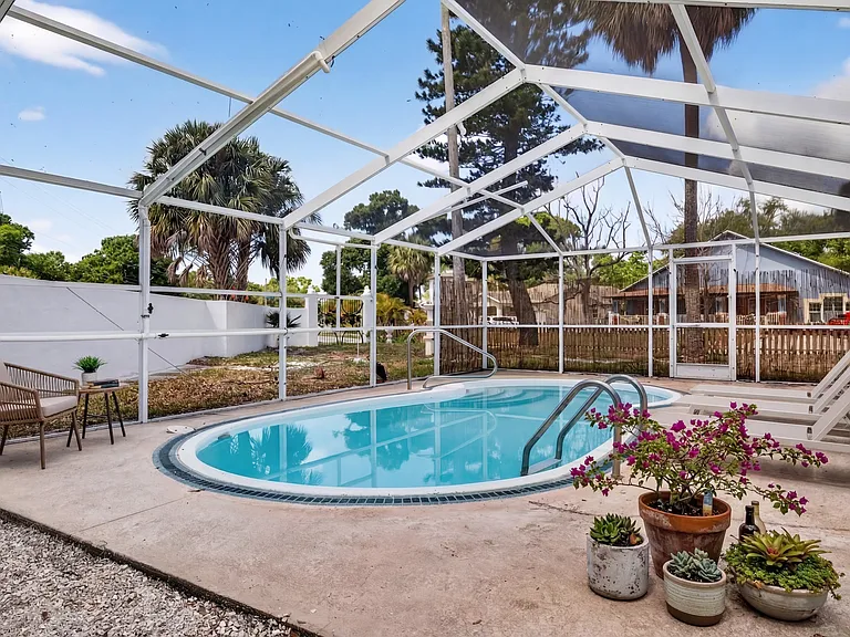 3620 E Tampa Cir — Photo 35