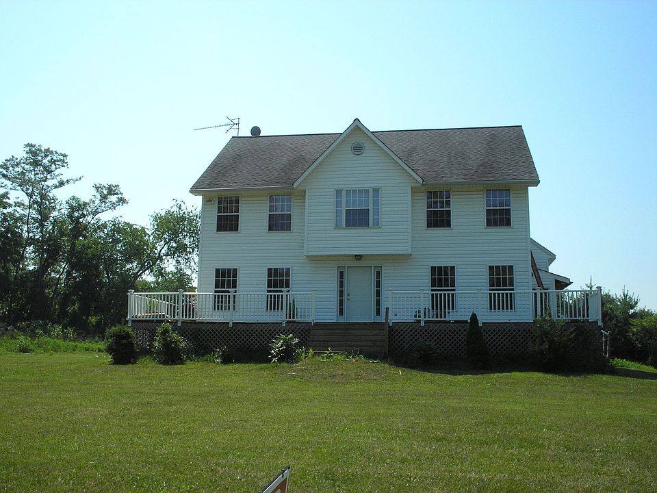 Front View (see http://www.liveinurbana.com for more info)