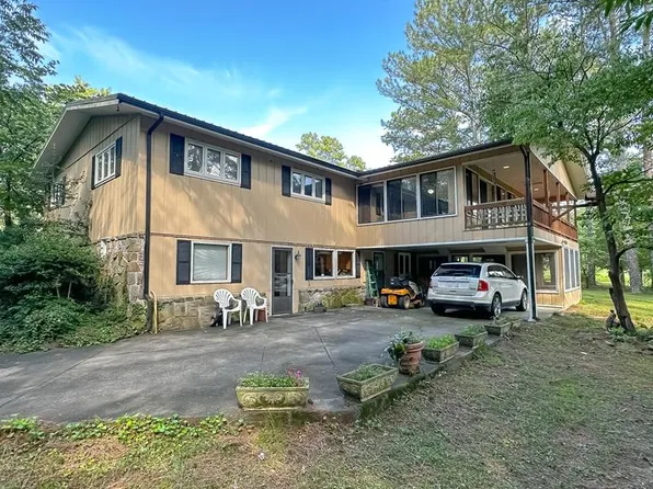 1479 Ninety Seven Springs Rd NE, Dalton, GA 30721