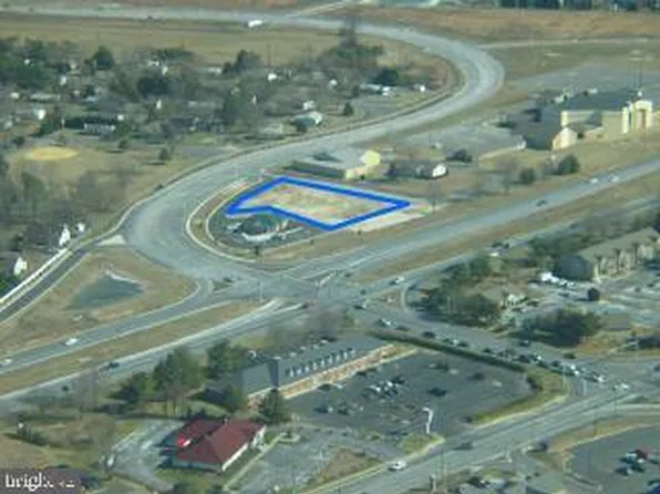 241 Beaglin Park Dr, Salisbury, MD 21804